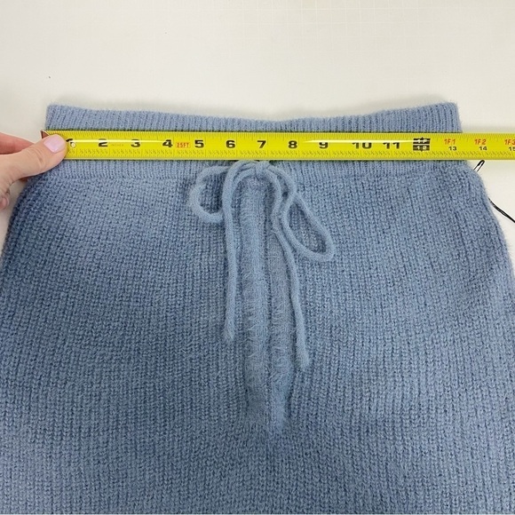 Superdown Serina Knit Skirt in Dusty Blue Size L - Picture 7 of 8